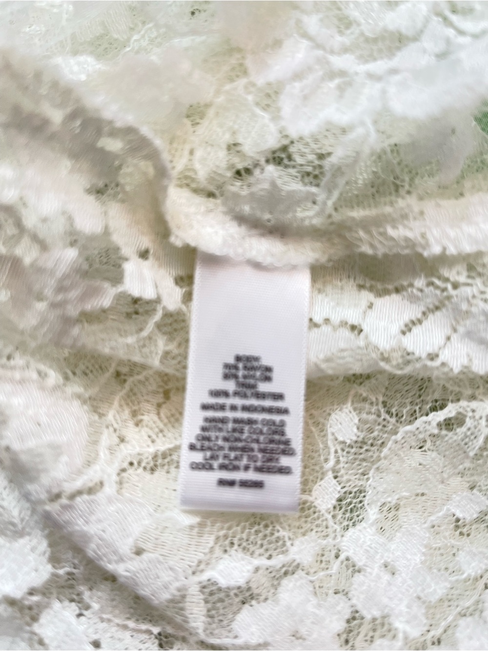 EXPRESS ECRU LACE PORTOFINO ROLL SLEEVE SHIRT - Picture 11 of 11